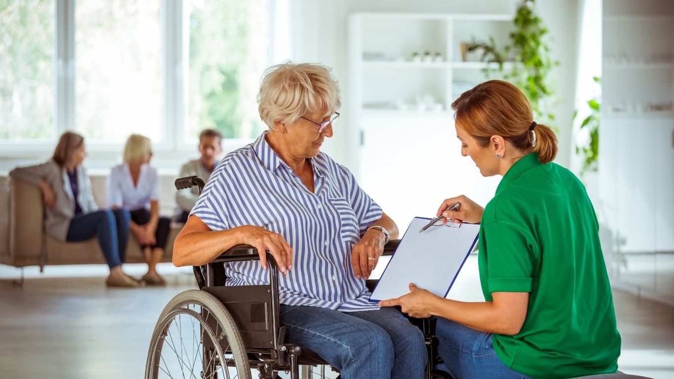 Senior Living Advisor Near Me: Expert Guidance for Finding the Right Senior Living Community